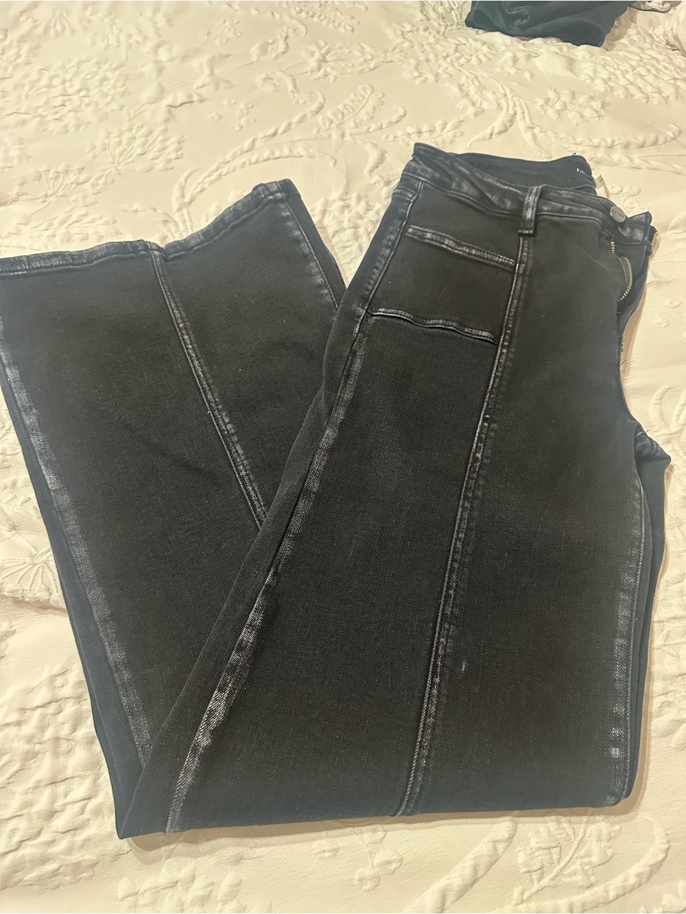 BNWNT Black flare Risen jeans